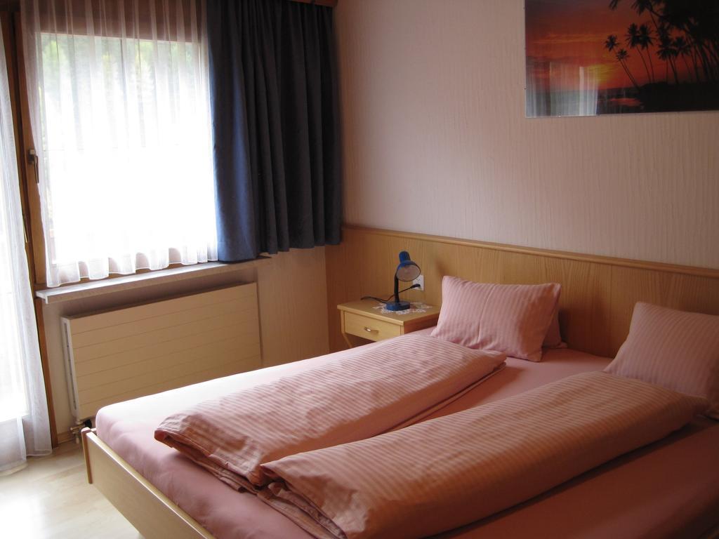 Haus Am Dorfplatz Appartement Samnaun Kamer foto