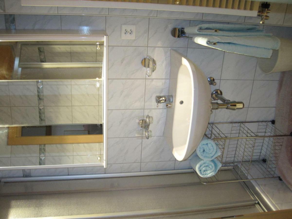 Haus Am Dorfplatz Appartement Samnaun Buitenkant foto